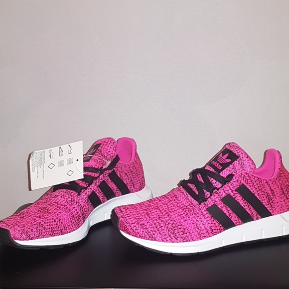 Casual Shoes Adidas Swift Run Pink Shoes Adidas Swift Run J (new)